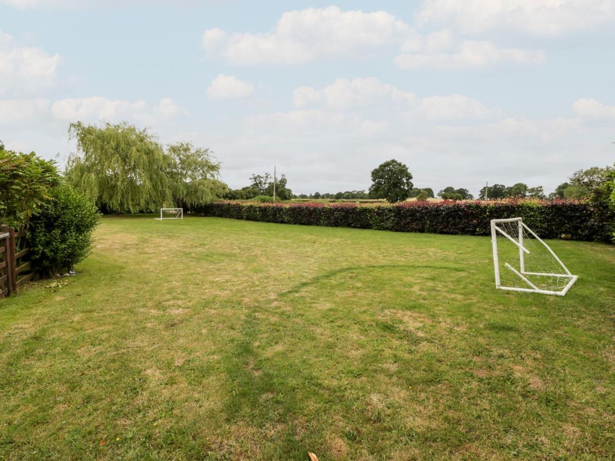 Tippets View Villa Pembridge Exterior photo